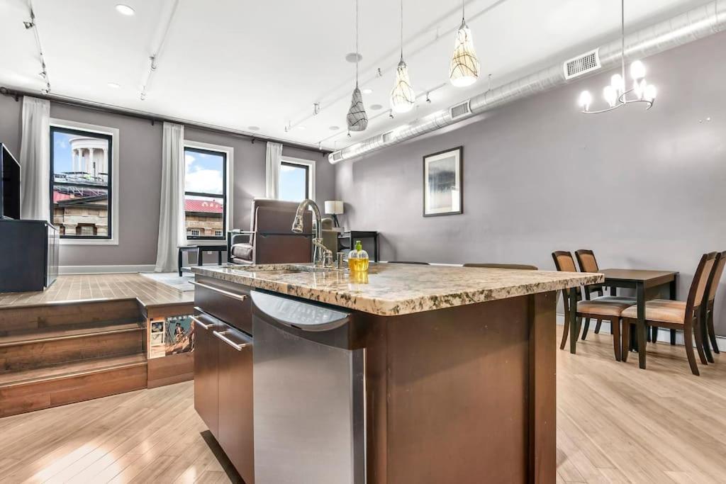 Lovely 2-Bedroom Unit In Springfriend Springfield Exterior foto