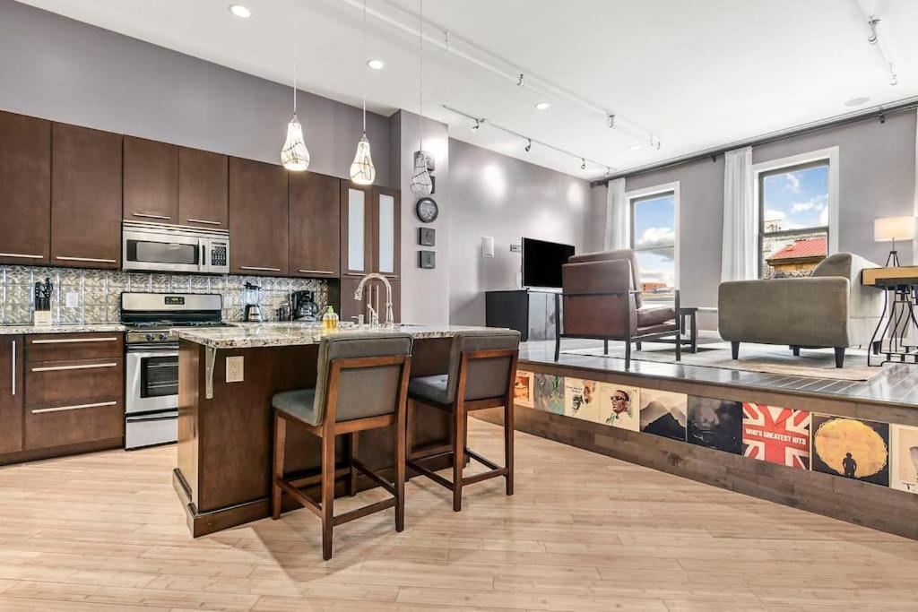 Lovely 2-Bedroom Unit In Springfriend Springfield Exterior foto
